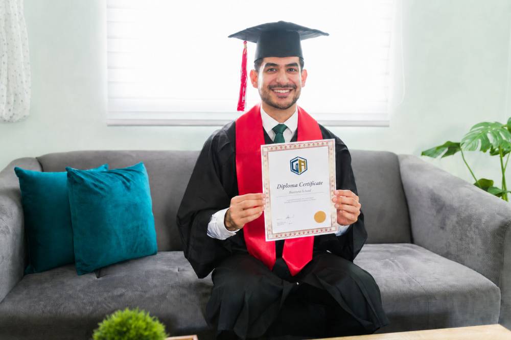 MOM recognition criteria for online diploma courses in Singapore